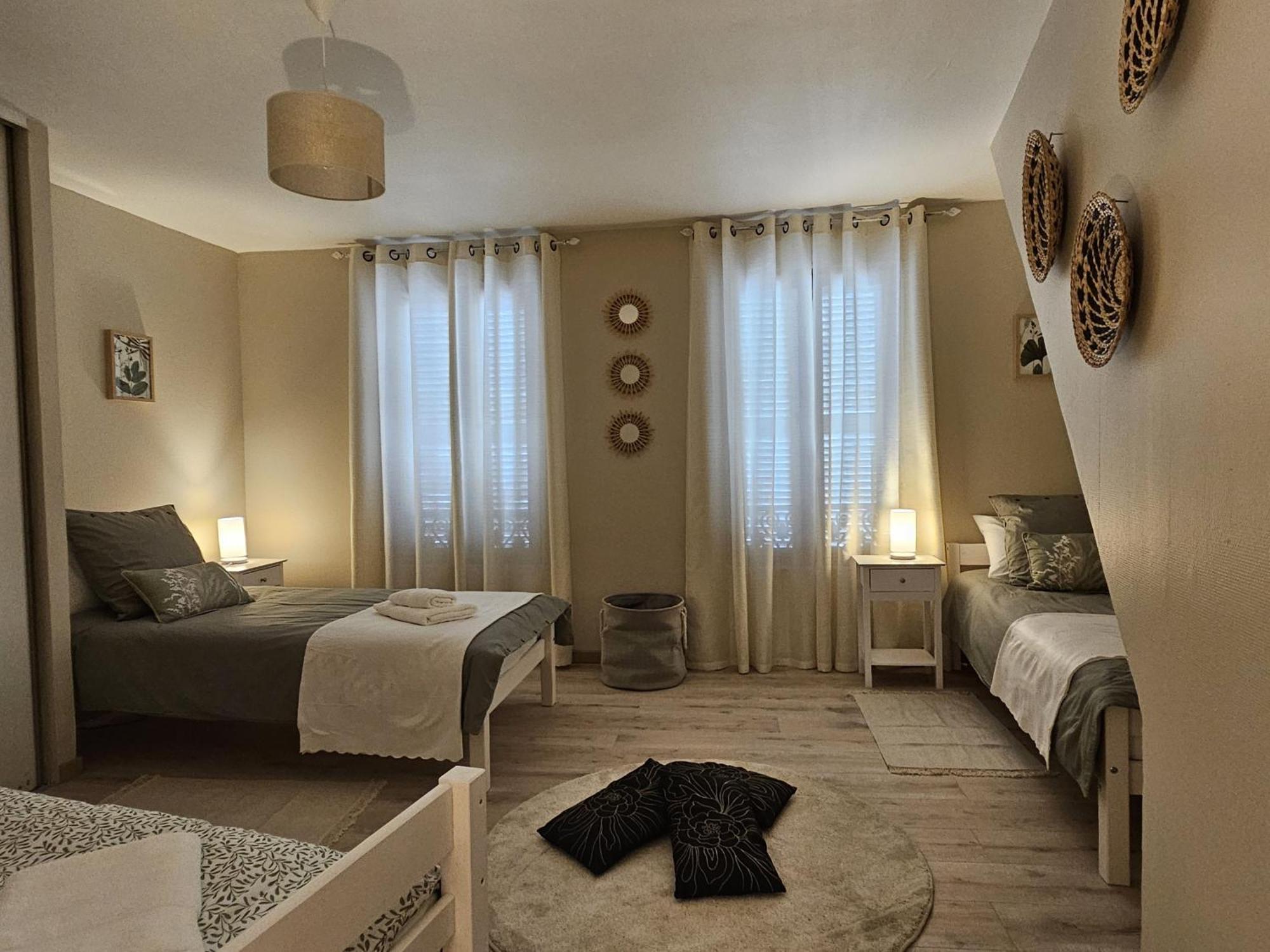 Gite Beau-Vallon Сен-Анян Екстериор снимка